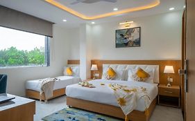 Perfectstayz Premium Krishna Abode Near Prem Mandir With Parking